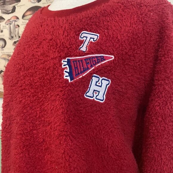 Tommy Hilfiger Sherpa Varsity Pull Over - Picture 2 of 4